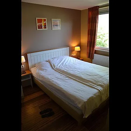 Bungalow 16 Personen 스흐라벤잔더